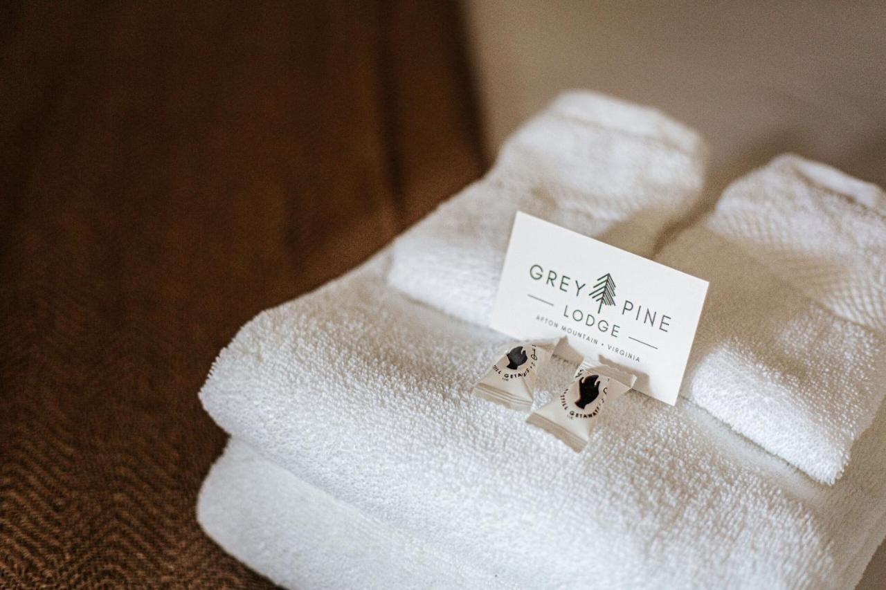 Grey Pine Lodge Waynesboro Rom bilde